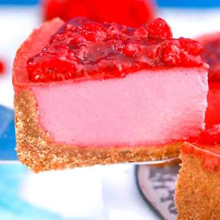Baked Raspberry Cheesecake