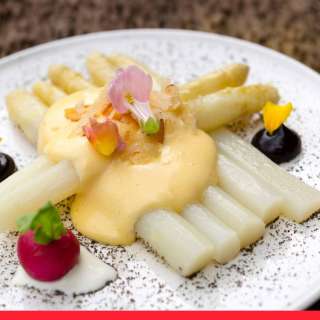 How to Cook White Asparagus
