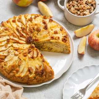 Apple Walnut Cake