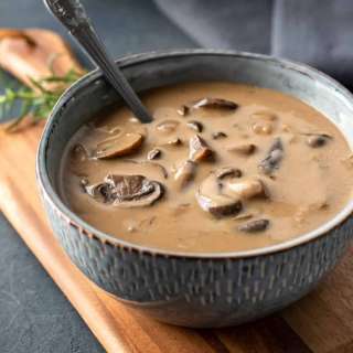 Vegan Cream of Mushroom Soup