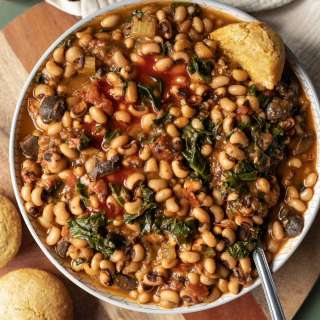 Instant Pot Black Eyed Peas (Vegan)