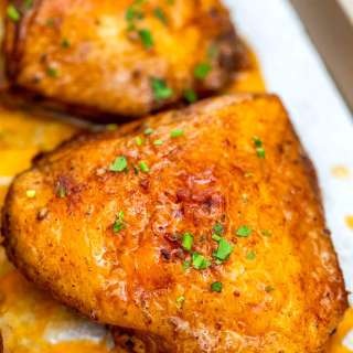 Crispy Baked Chicken Thighs