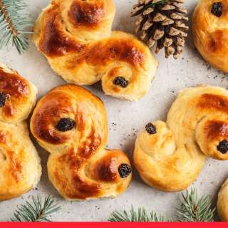 Lussekatter (Swedish Saffron Buns)