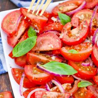 Italian Tomato Onion Salad