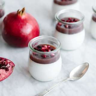 Pomegranate Panna Cotta (dairy-free, paleo)