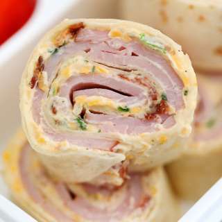 Crack Turkey Pinwheels