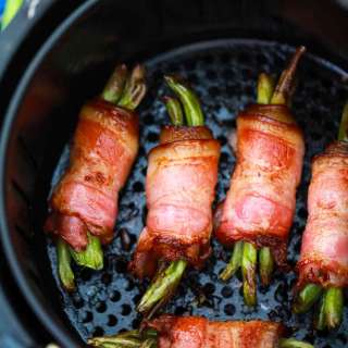 Air Fryer Bacon Wrapped Green Beans
