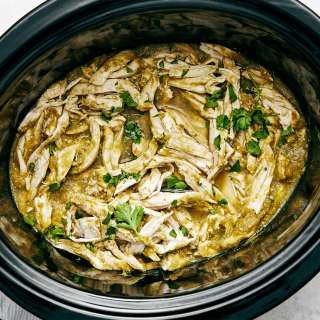 Crockpot Salsa Verde Chicken
