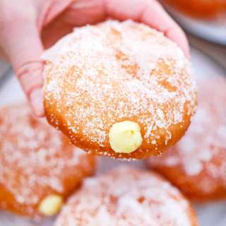 Custard Donuts