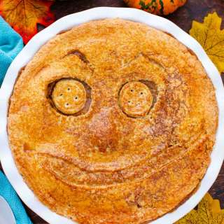 Spooky Faced Halloween Apple Pie