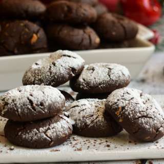 Chocolate Kourabiedes: Greek Chocolate Butter Cookies