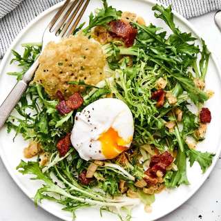 Salad Lyonnaise