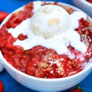 Best Strawberry Crisp