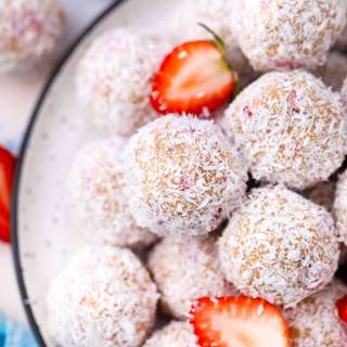No Bake Strawberry Coconut Truffles