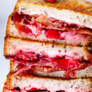 Strawberry Bacon Grilled Cheese Sandwich