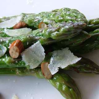 Grilled Asparagus with Roasted Almonds and Parmesan