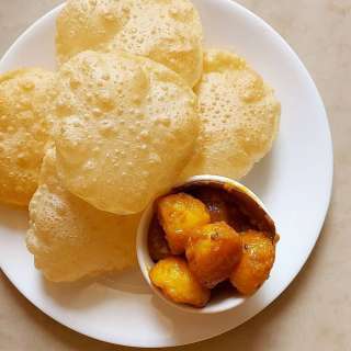 Luchi & Alur Dom