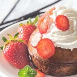 Romanian Savarin Cake/Baba au Rhum (Savarina)