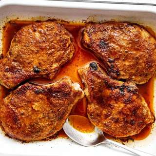 Super Easy Baked Pork Chops