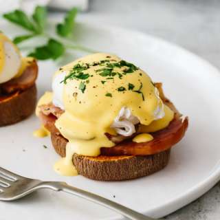 Healthy Eggs Benedict