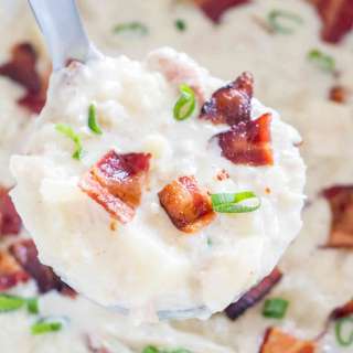 Slow Cooker Clam Chowder