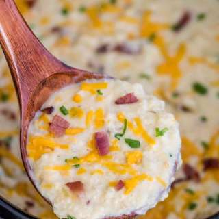Crockpot Cheesy Potato Soup