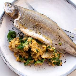 Oven-baked Trout with Lentils & Spinach