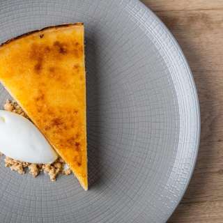 Lemon Tart with Crème Fraiche