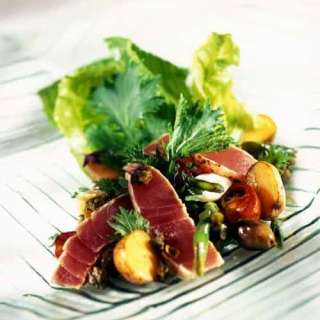 Peppered Tuna Salad with Grilled Asparagus and Quail Egg
