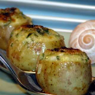 Gratinated Escargots in Marble Potato