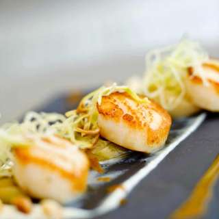 Grilled Scallops w/ Jerusalem Artichoke & Apple Balsamic