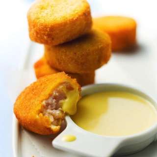 Homemade Chicken Nuggets with Gouda Cream