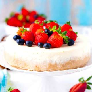 Keto Cheesecake - Low Carb and Sugar Free