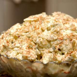Puerto Rican Potato Salad/Ensalada de Papas