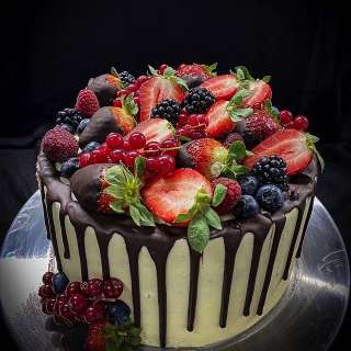 Forest Fruit Cake (Berry Cake)