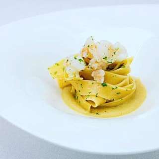Prawns and Chickpeas Fettuccine