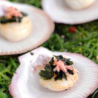 Scallops with Sesame and Wakame