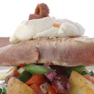 Salad Niçoise with Potatoes