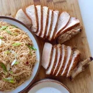 Allspice Pork Chops & Easy Sambal Vermicelli ®