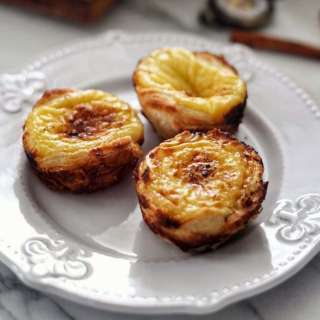 Pastéis de Nata (Portuguese Custard Tarts)
