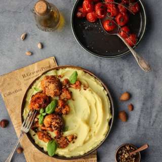 Roasted Cauliflower w/ Mashed Potatoes & Garlic Roasted Tomatoes