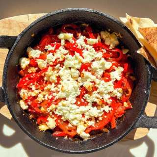 Sautéed Peppers with Cheese