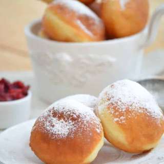 Romanian Vegan Donuts