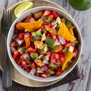 Pico de Gallo Shrimp & Avocado Salad