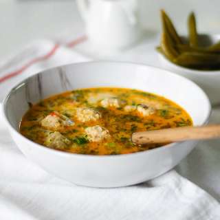 Romanian Meatball Soup: Ciorbă de Perișoare