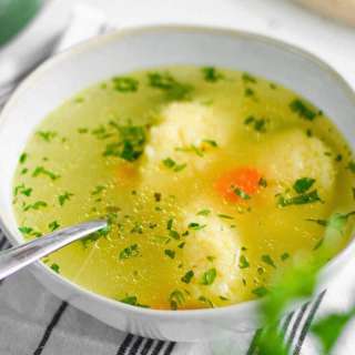 Supă cu Găluşte: Chicken Soup with Semolina Dumplings