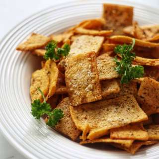 3-Ingredient Crispy Lentil Chips