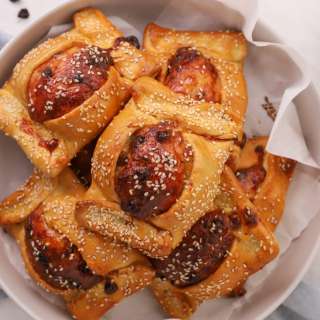 Flaounes: Cypriot Easter Cheese Pastries