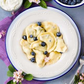 Blueberry Dumplings: (Ukrainian Blueberry Varenyky)
