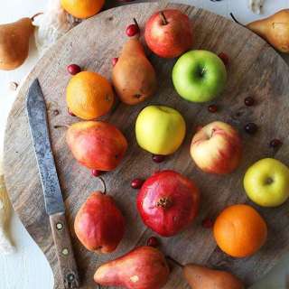 Fall Sangria Recipe with Apples and Cranberries